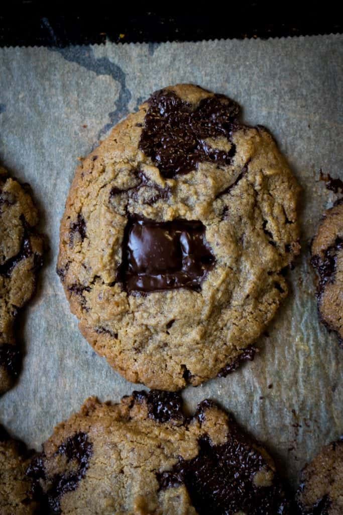 low carb chocolate chip cookie