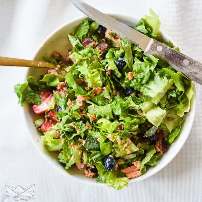 berry bacon salmon lettuce