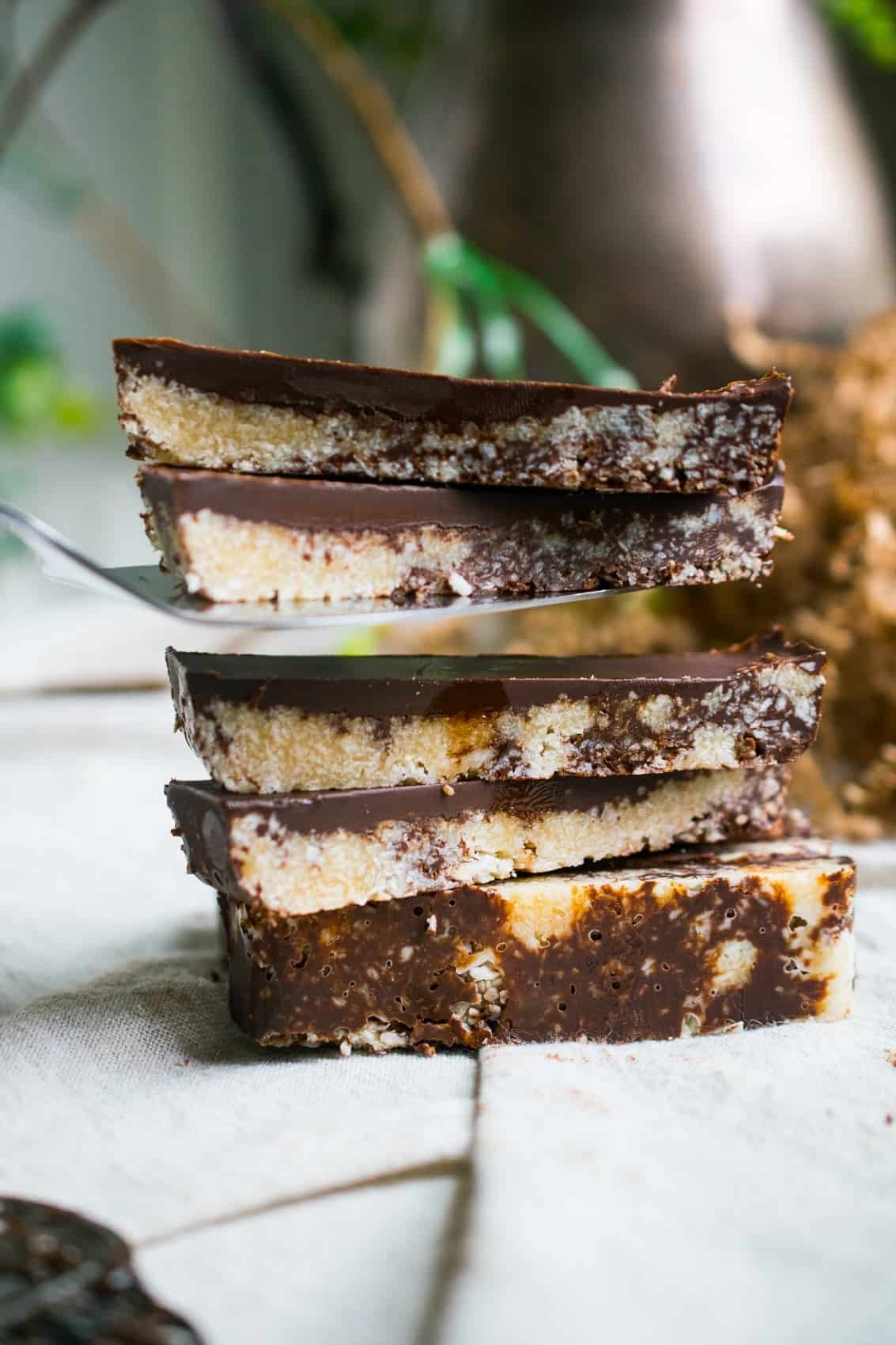 coconut caramel slice