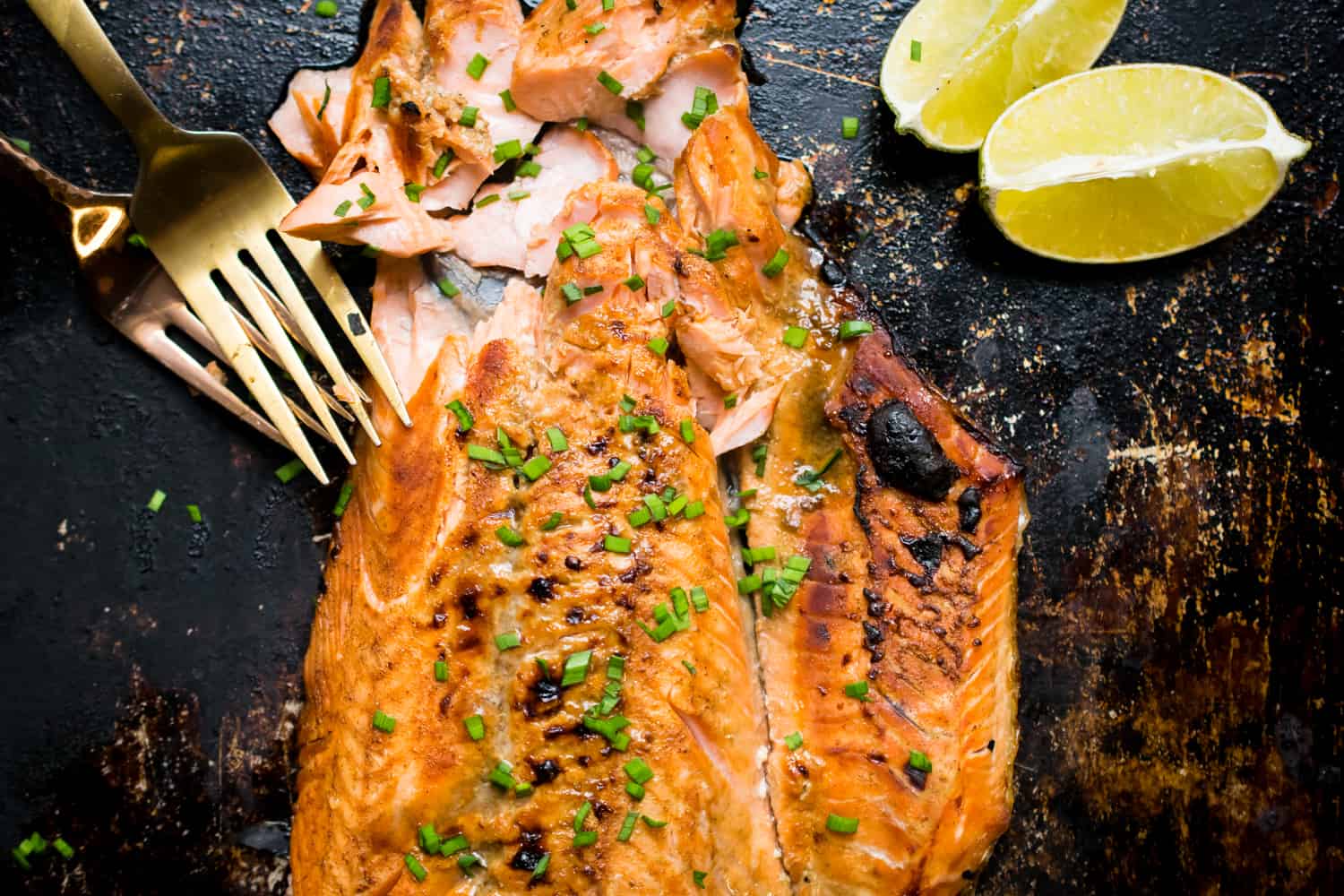 Lemon Herb Salmon: Whole30 Recipe 