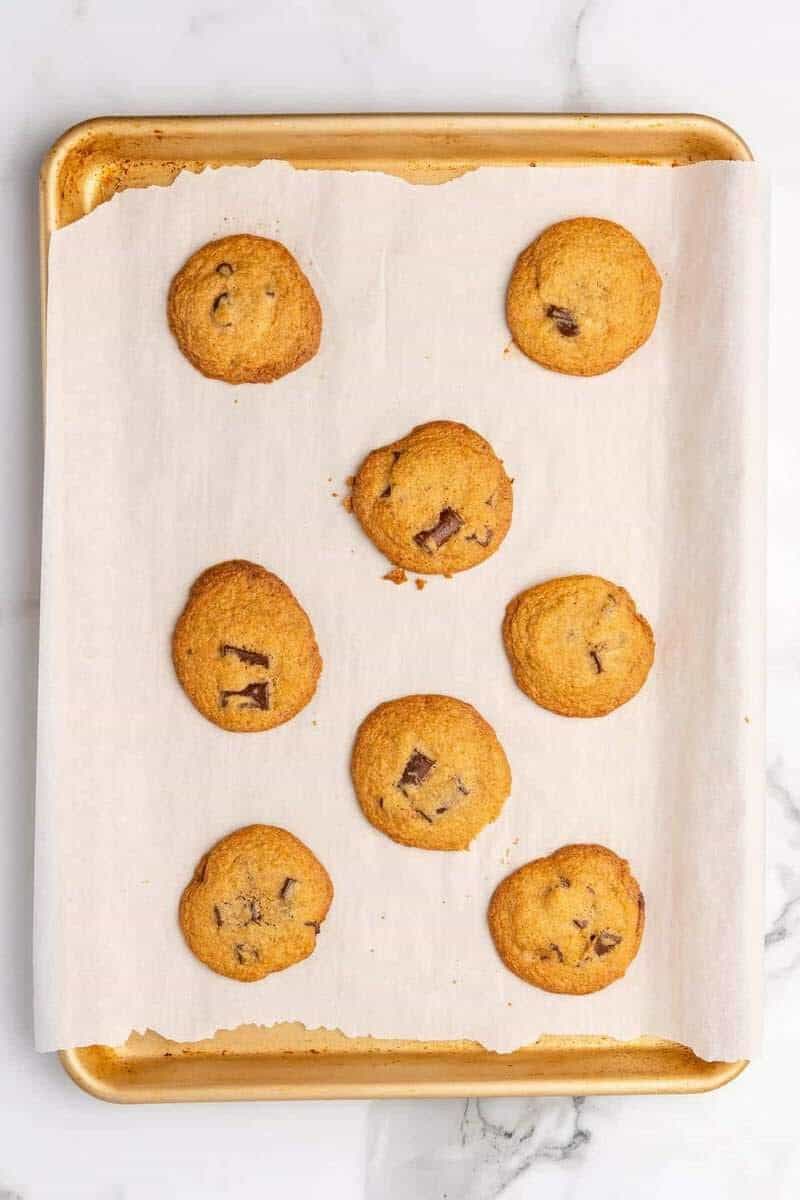 baking sheet with gluten free cardamom cookies 