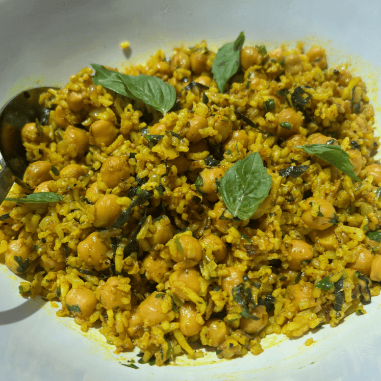 chickpea and rice pilaf with herbs