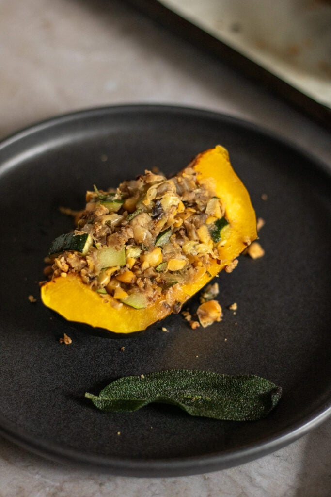 Gluten-free Zucchini and Mushroom Stuffed Squash with Pecan and Chickpea Crumble